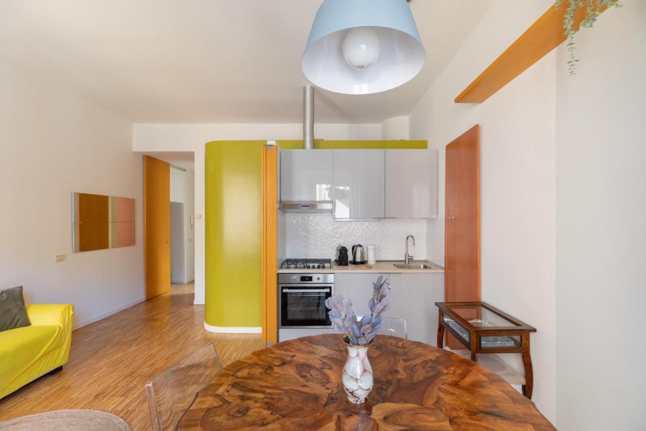Iflat Charming Apartment In Trastevere Рим Экстерьер фото